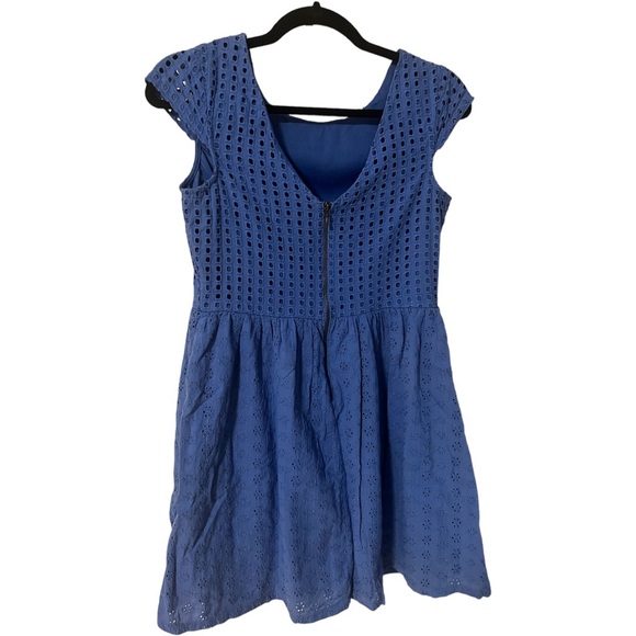 A beautiful blue Xhilaration dress in size medium - Picture 6 of 7